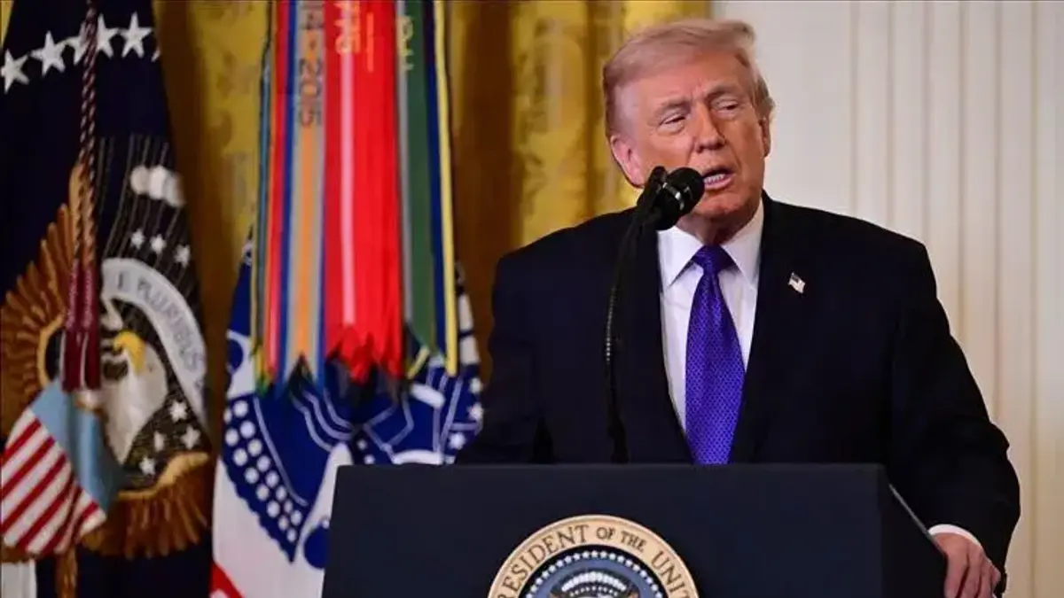 Trump'tan müzakere tehdidi: İran'a çok güçlü askeri müdahaleye hazırım