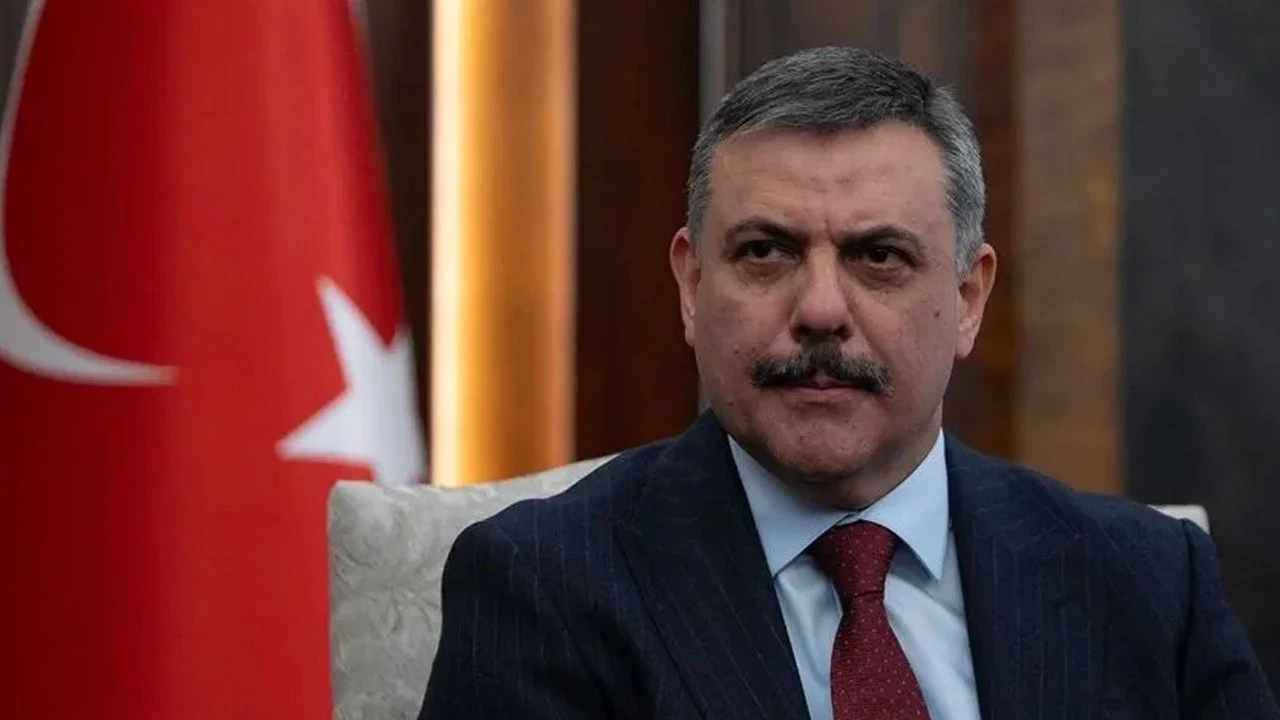 İçişleri Bakanı Çiftçi duyurdu: 968 şüpheliye dev FETÖ operasyonu