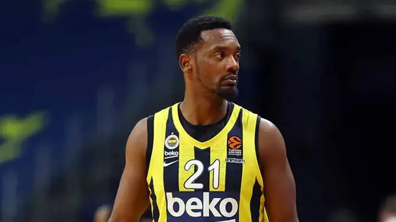 Galatasaray, Dyshawn Pierre transferini açıkladı