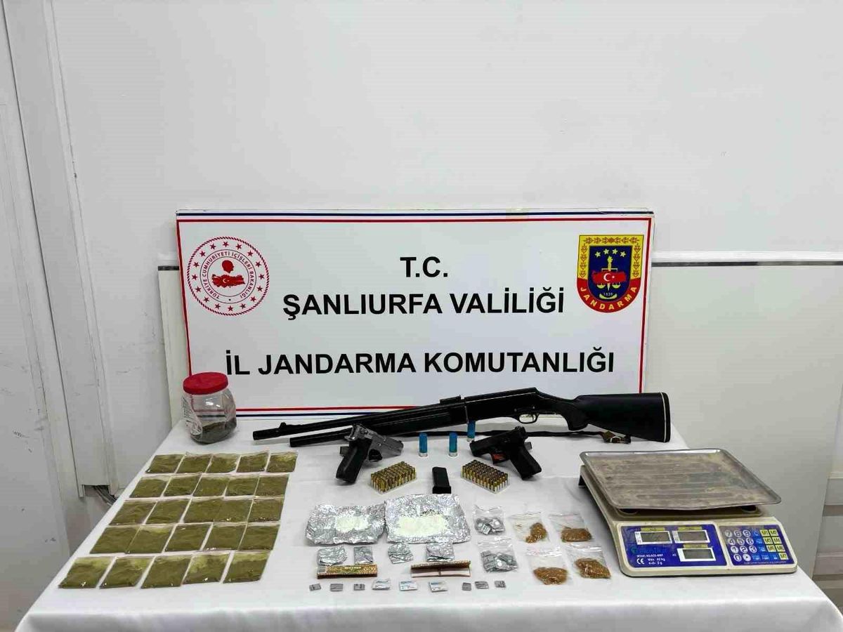 Şanlıurfa'da uyuşturucu operasyonunda 2 gözaltı