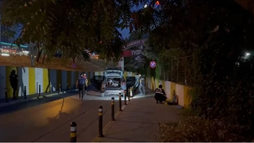 Beylikdüzü'nde polis ve şüpheliler arasında arbede