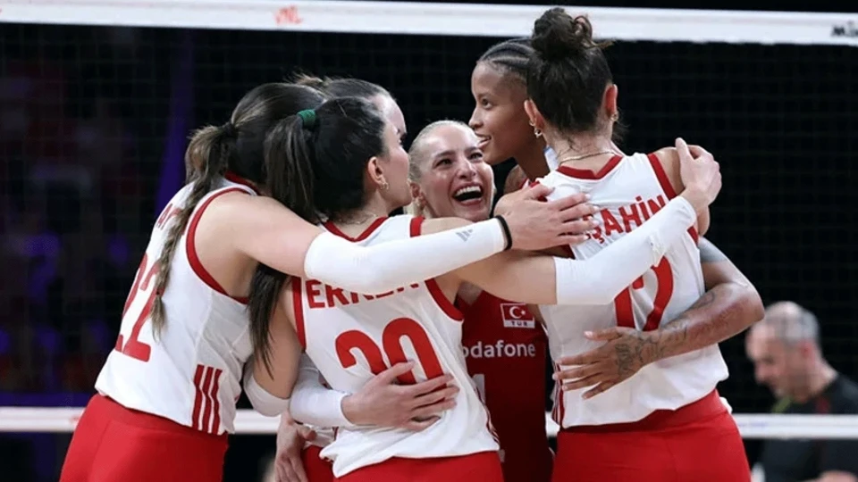 A Milli Kadın Voleybol Takımı, Milletler Ligi'nde yarın Almanya ile karşılaşacak