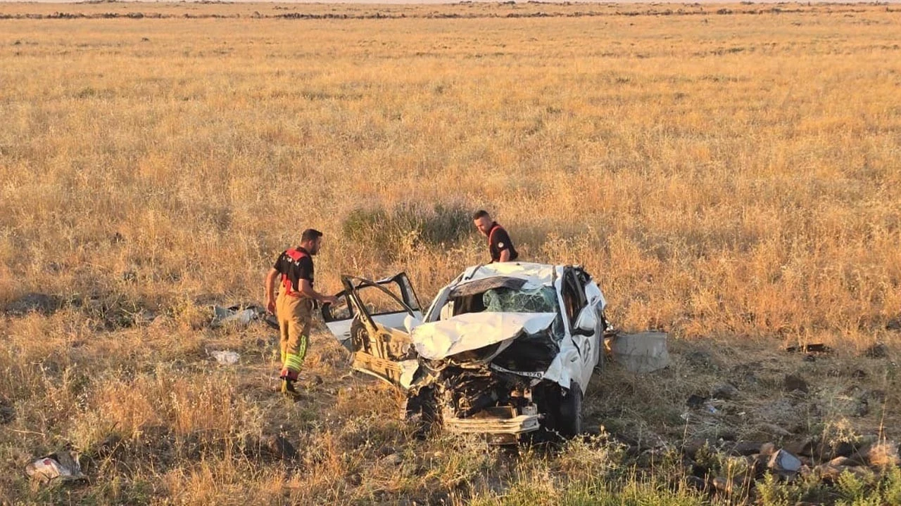 Şırnak’ta feci kaza! Otomobil tarlaya uçtu: 1 ölü, 2 yaralı