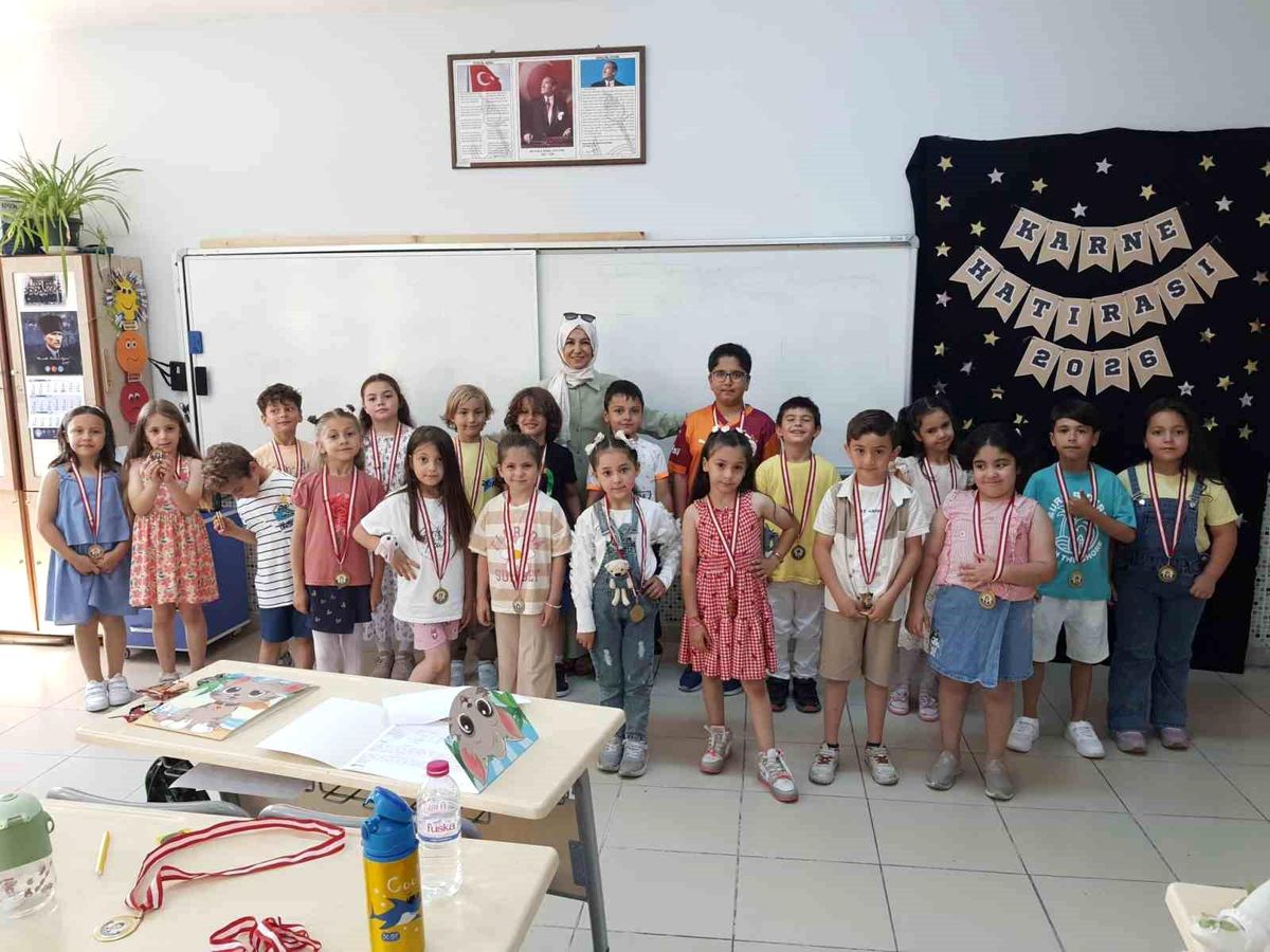 Afyonkarahisar'da 143 bin öğrenci yaz tatiline girdi