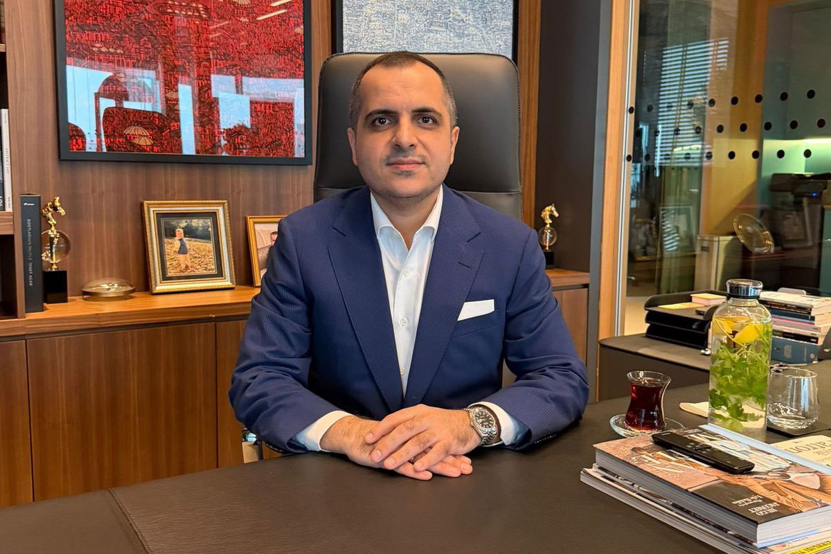Süleyman Tuncil: İtalya’da eğitim gençlere sadece diploma değil, küreselde Türkiye’den daha güçlü bir gelecek sunuyor