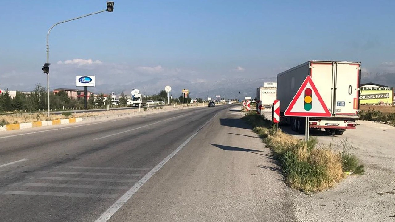 Yol kenarında kanlar içinde bulundu: Tabancayla vurulmuş!