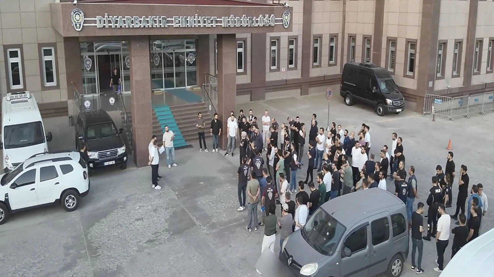 Diyarbakır’da yasa dışı bahis operasyonu: 24 tutuklama