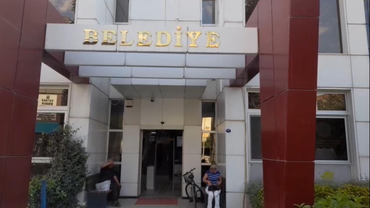 İzmir'de Seferihisar Belediyesi'ne rüşvet operasyonu
