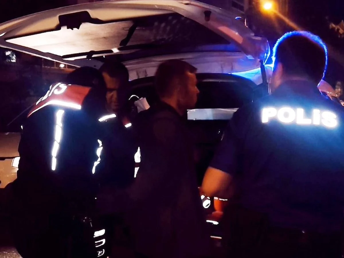 Aksaray'da falçatayla kızını kaçıran kişinin kulağını kesip, kopardı