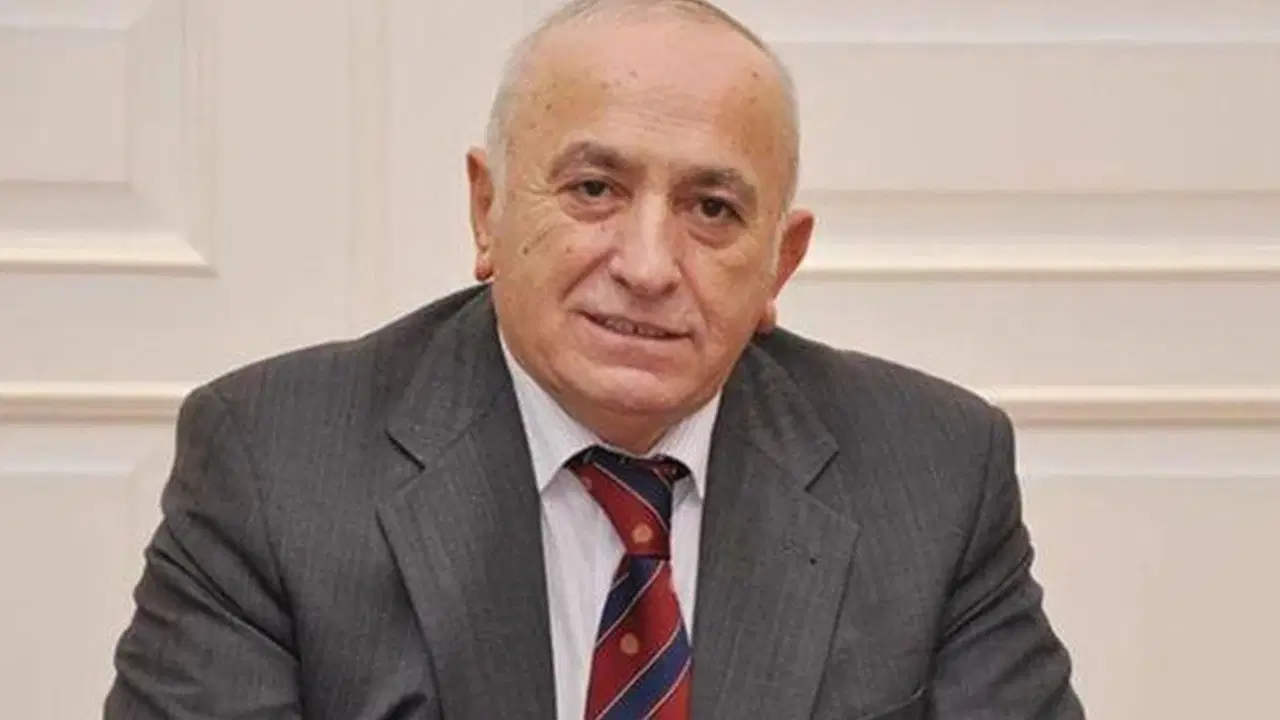 Ünlü iş insanı İsmet Acar hayatını kaybetti