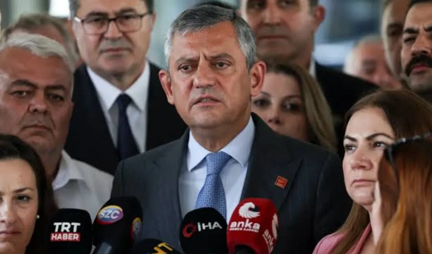 Özgür Özel’den CHP’de yeni yol haritası: Baskın seçim planını açıkladı