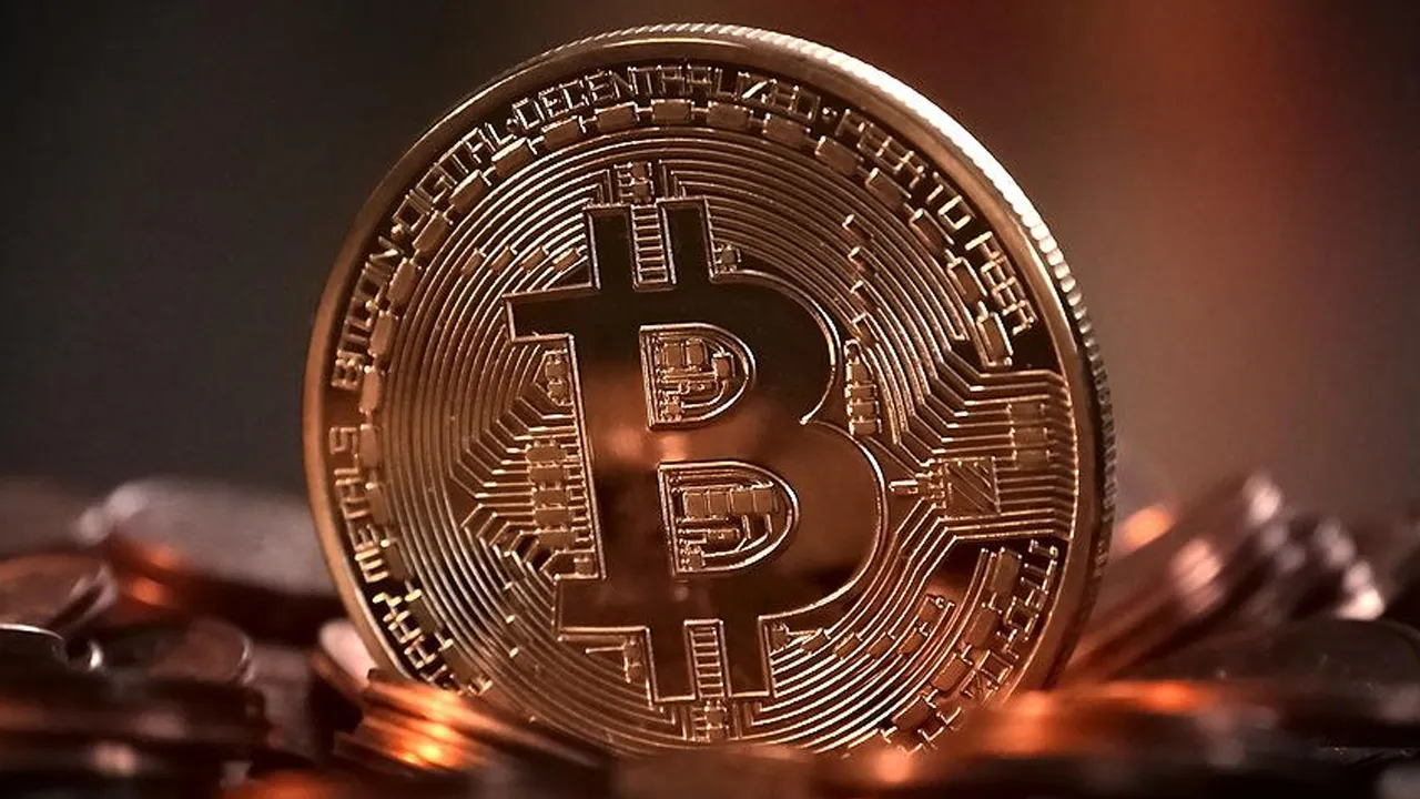 Bitcoin’den tarihî kaçış! Ekim 2024 seviyelerine düştü