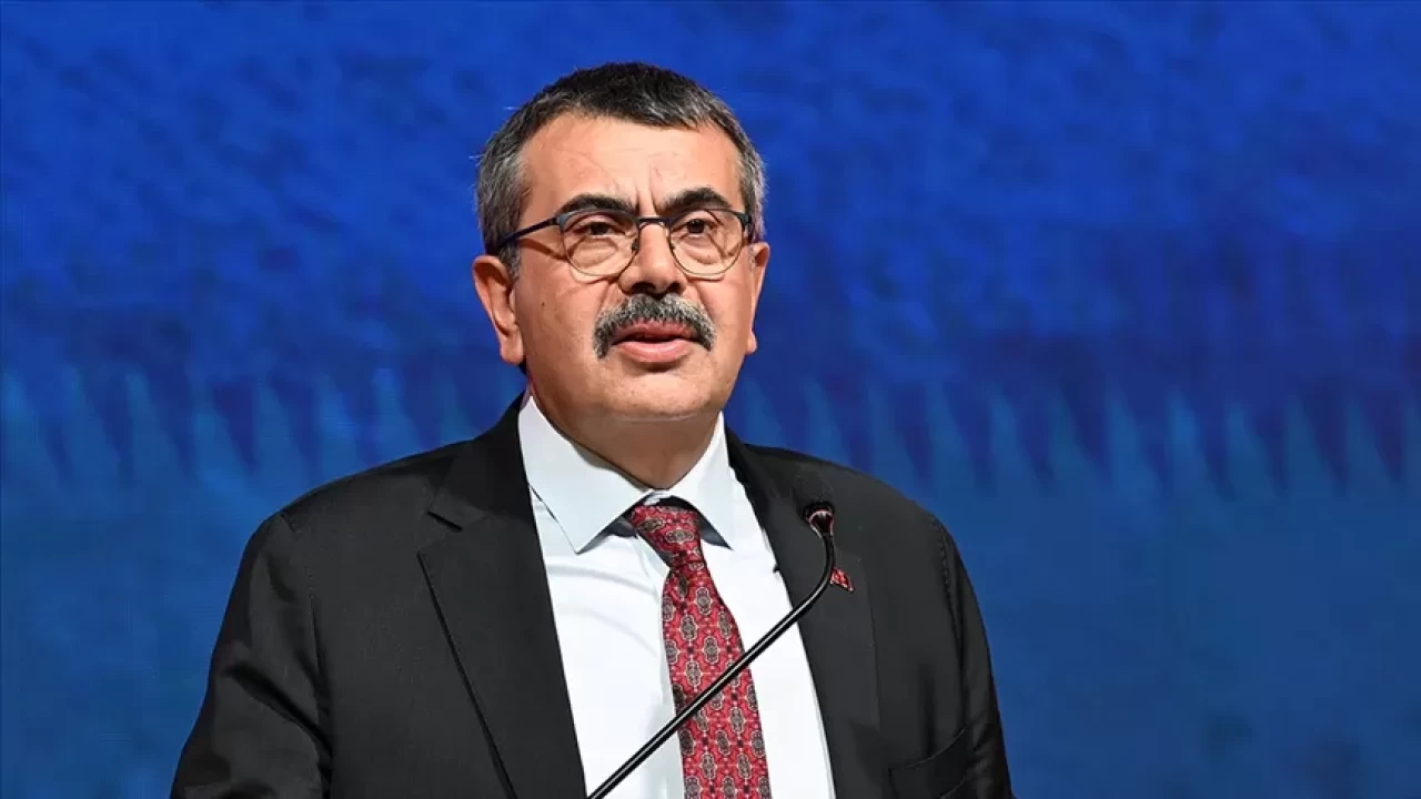 Bakan Tekin'den 'Ayşe Koparan' açıklaması: 'Masum insanları lekelemeyin!'