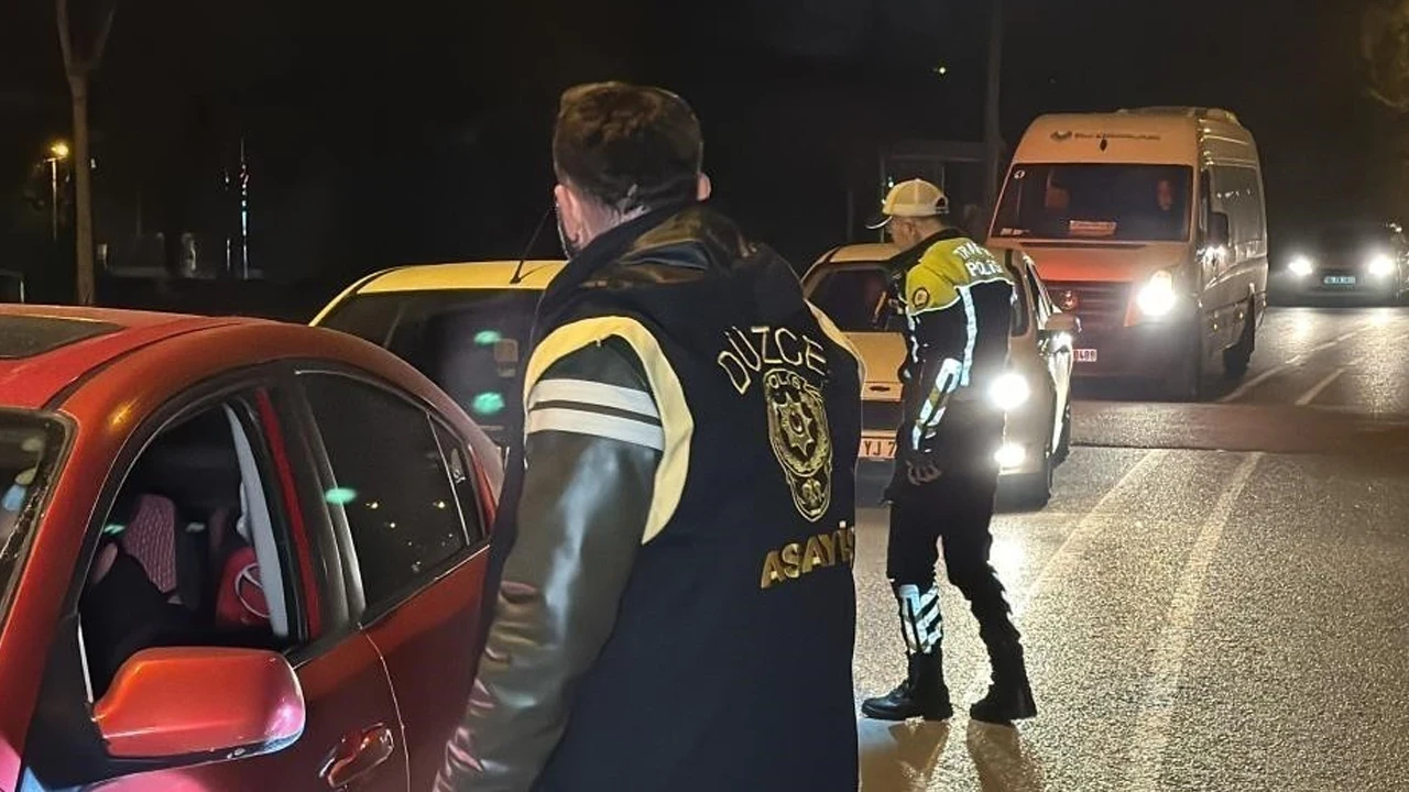 194 araç trafikten men edildi: Kural tanımayan sürücülere ceza yağdı