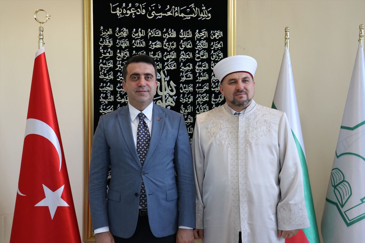 YTB Başkanı Turus, Bulgaristan'da temaslarda bulundu