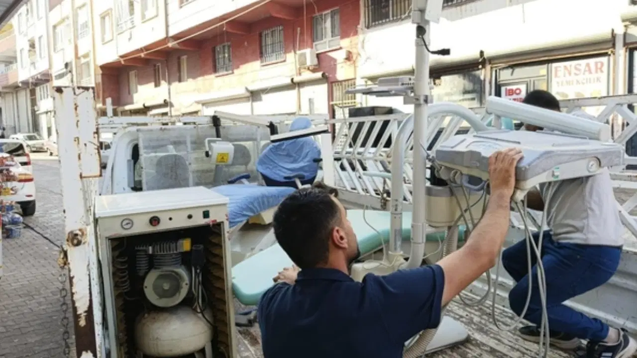Şanlıurfa'da ruhsatsız 2 diş tedavi merkezi mühürlendi