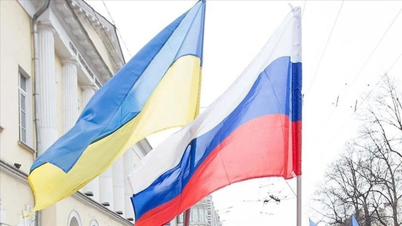 Rusya-Ukrayna hattında diplomasi çıkmazı! Putin: "Zelenskiy ile görüşmenin şimdilik anlamı yok"