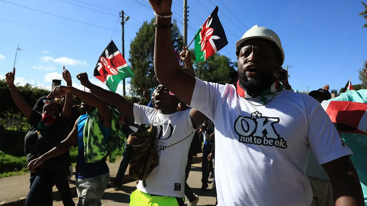 Kenya hükümeti, ABD bağlantılı Ebola tesisi için halkın görüşünü almayacak