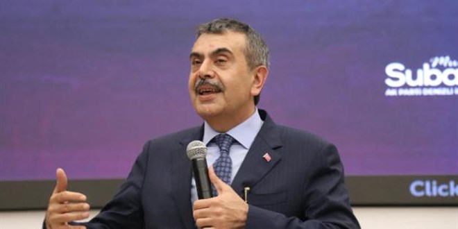 Tekin, 23 yıllık mektupları açıkladı: 45 kişilik sınıf hayaldi