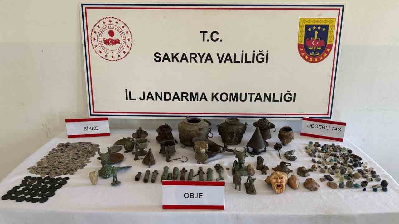 Ev değil müze: 806 parça tarihi eser ele geçti