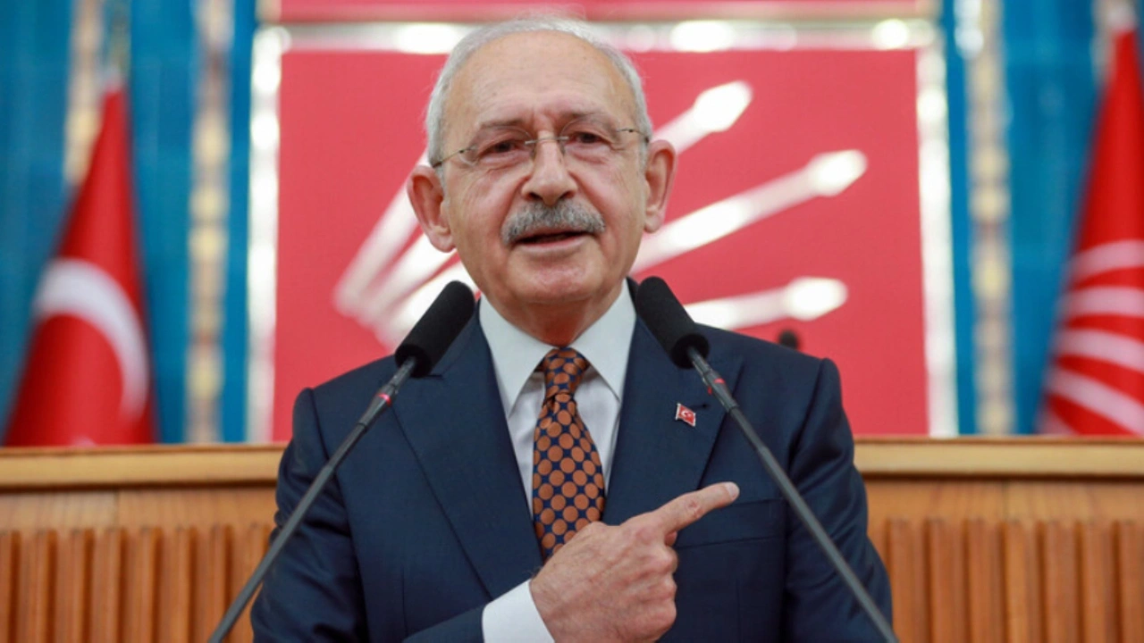 Kılıçdaroğlu'ndan Grup Toplantısı için bin 200 kişilik liste