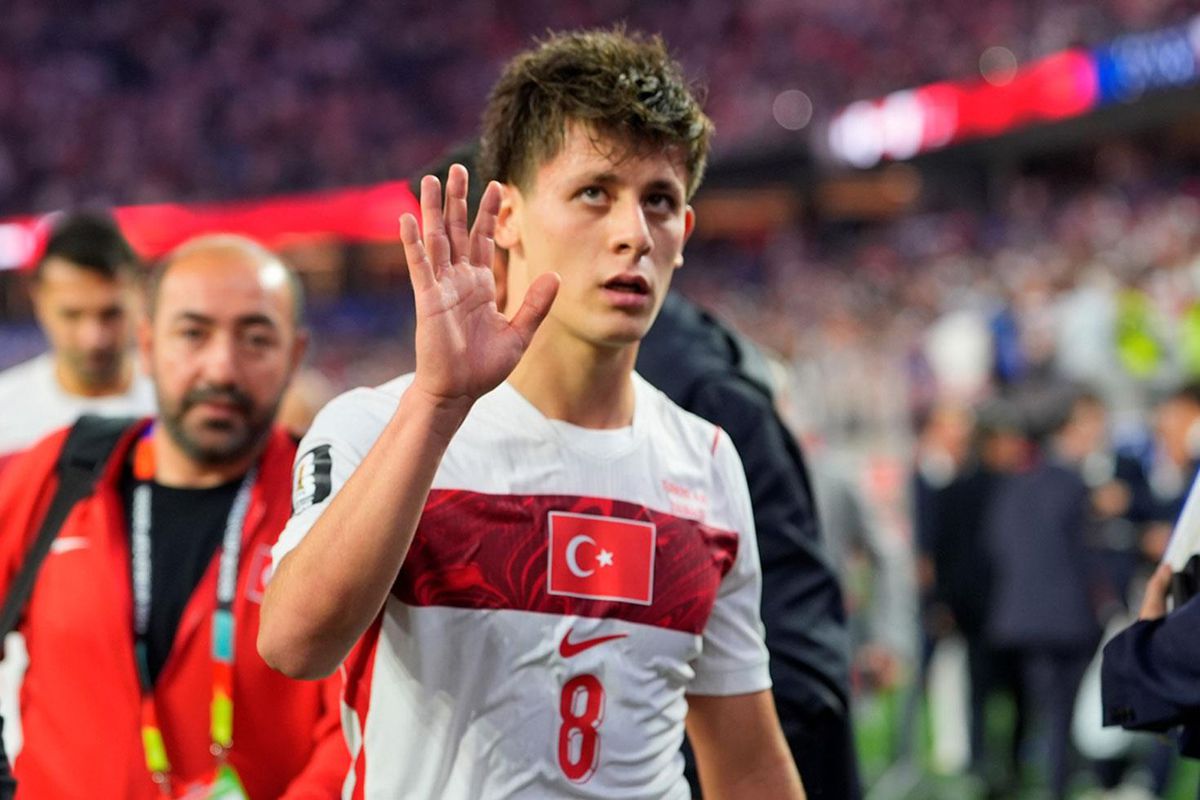 Arda Güler'e dünya hayran kaldı! Maç sırasında peş peşe övgü dolu paylaşımlar geldi
