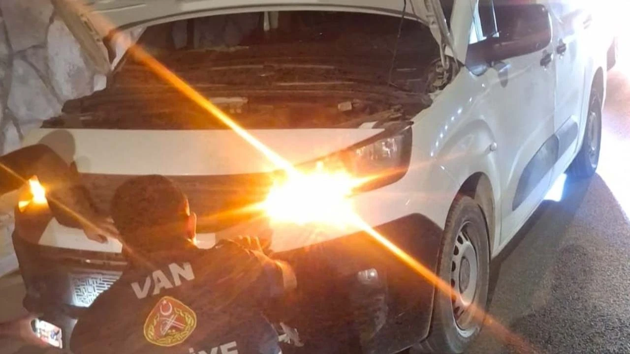 Van’da yaralı köpek için zamanla yarış: Ekipler seferber oldu!