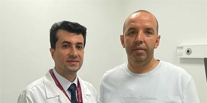 Boyun fıtığı nedeniyle sağ kolunu kullanamayan hasta sağlığına kavuştu