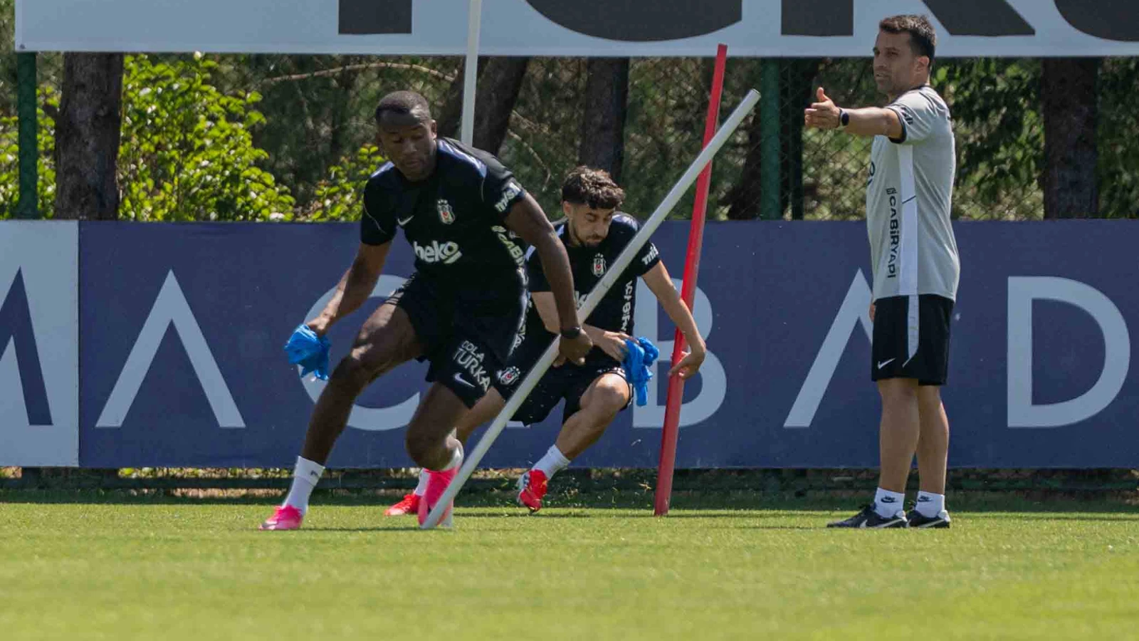 Beşiktaş, Midtjylland maçının hazırlıklarını tamamladı