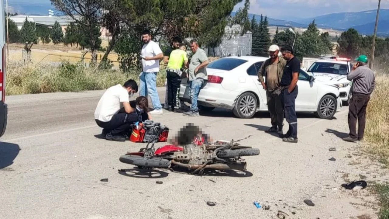Amasya'da feci kaza! Kanlar içinde kaldı