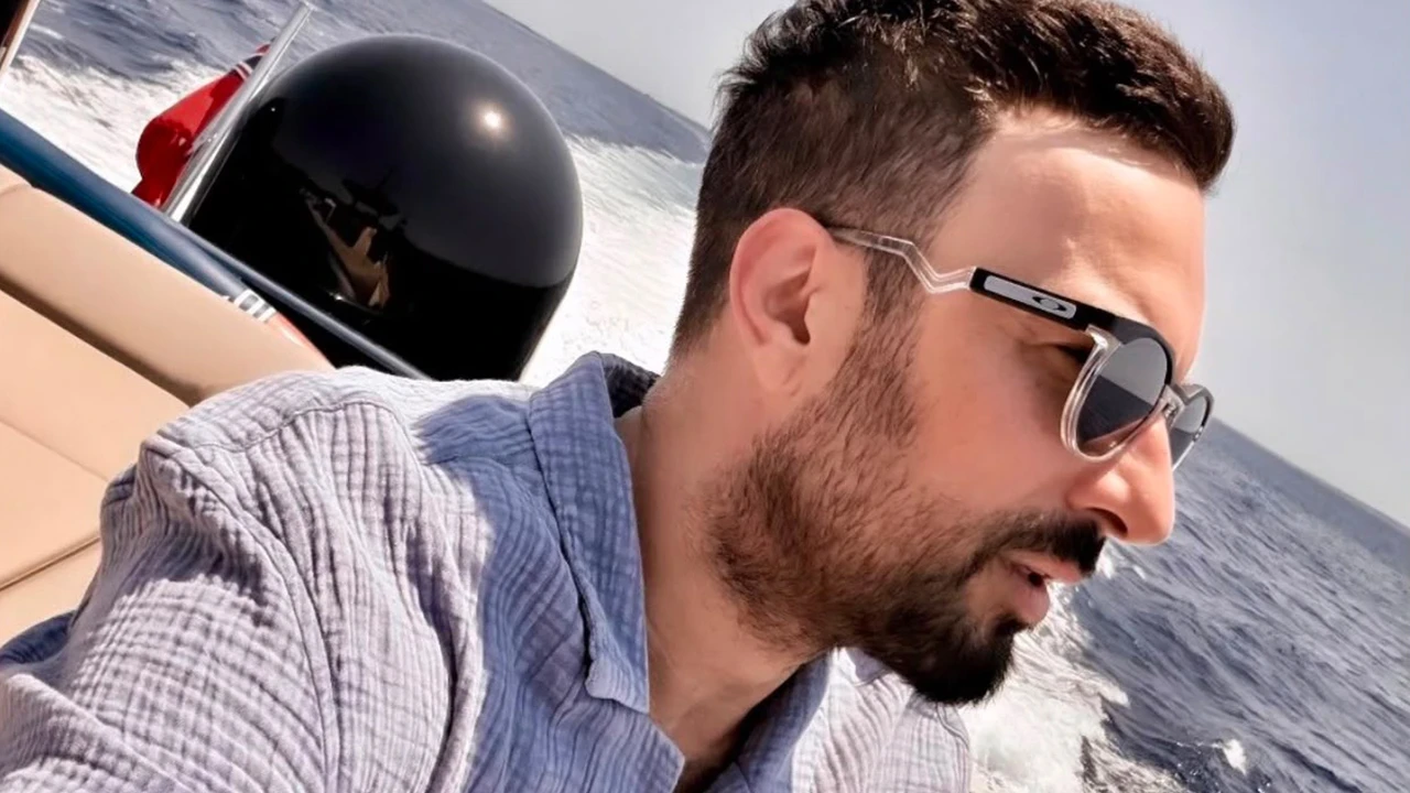Tarkan yeni imajını paylaştı: Tatil pozları sosyal medyayı salladı