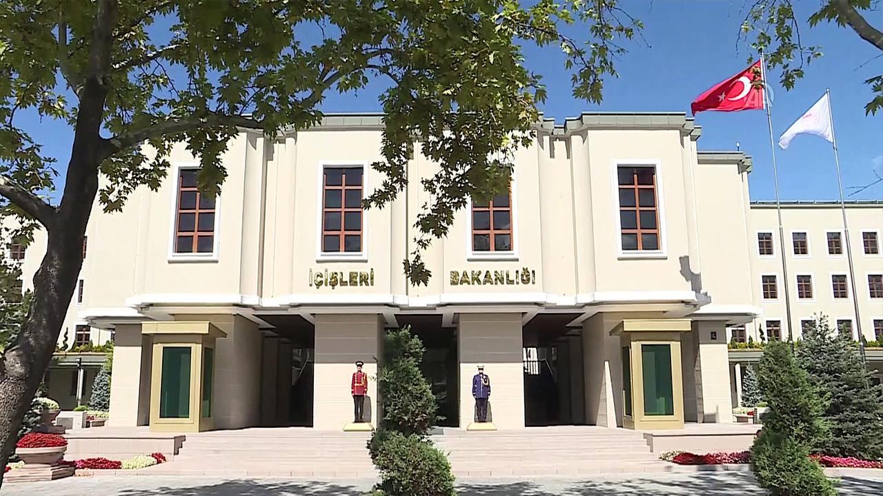 2 belediye başkanı görevden uzaklaştırıldı