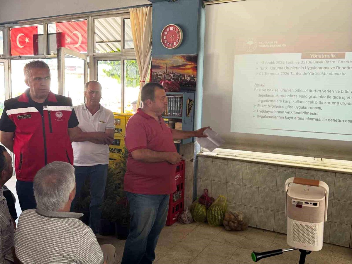 Çiftçiler bitki koruma ve tarımsal destekler konusunda bilgilendirildi