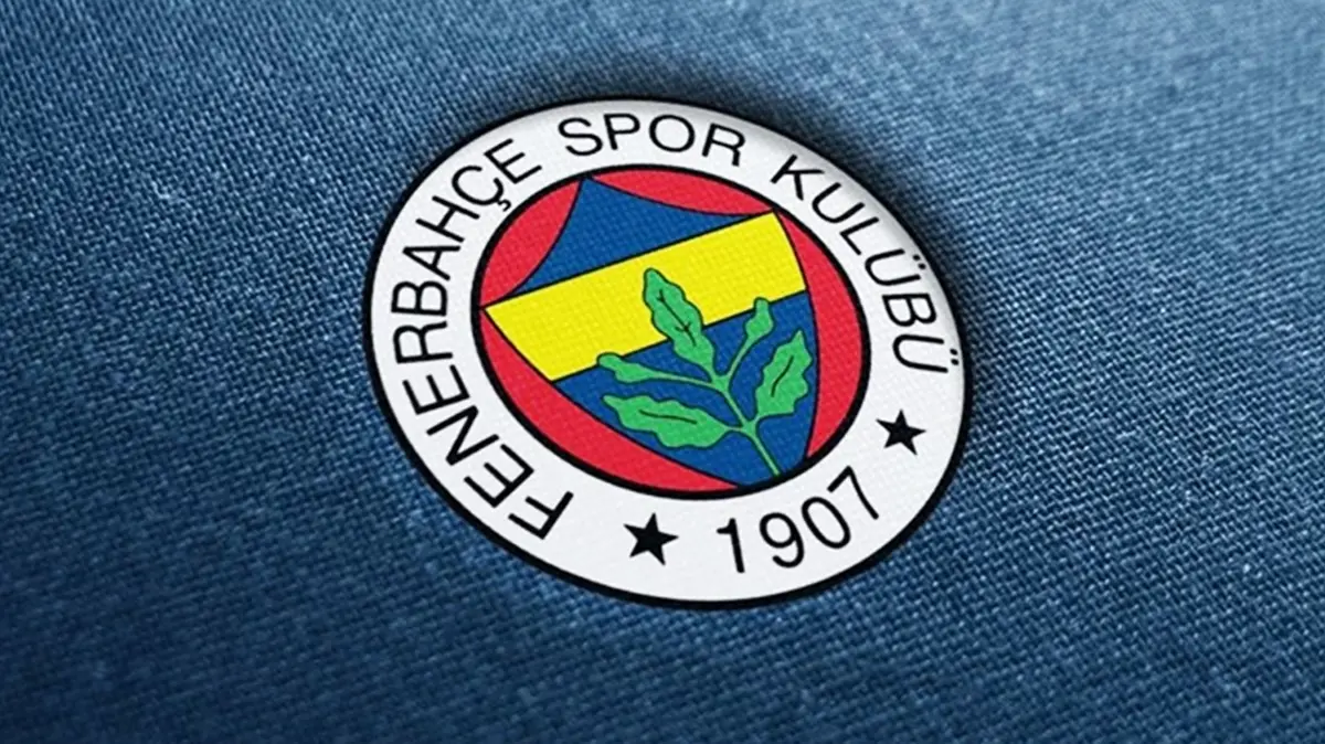 Ve Fenerbahçe transferi açıkladı: 2+1 yıllık imzayı attı