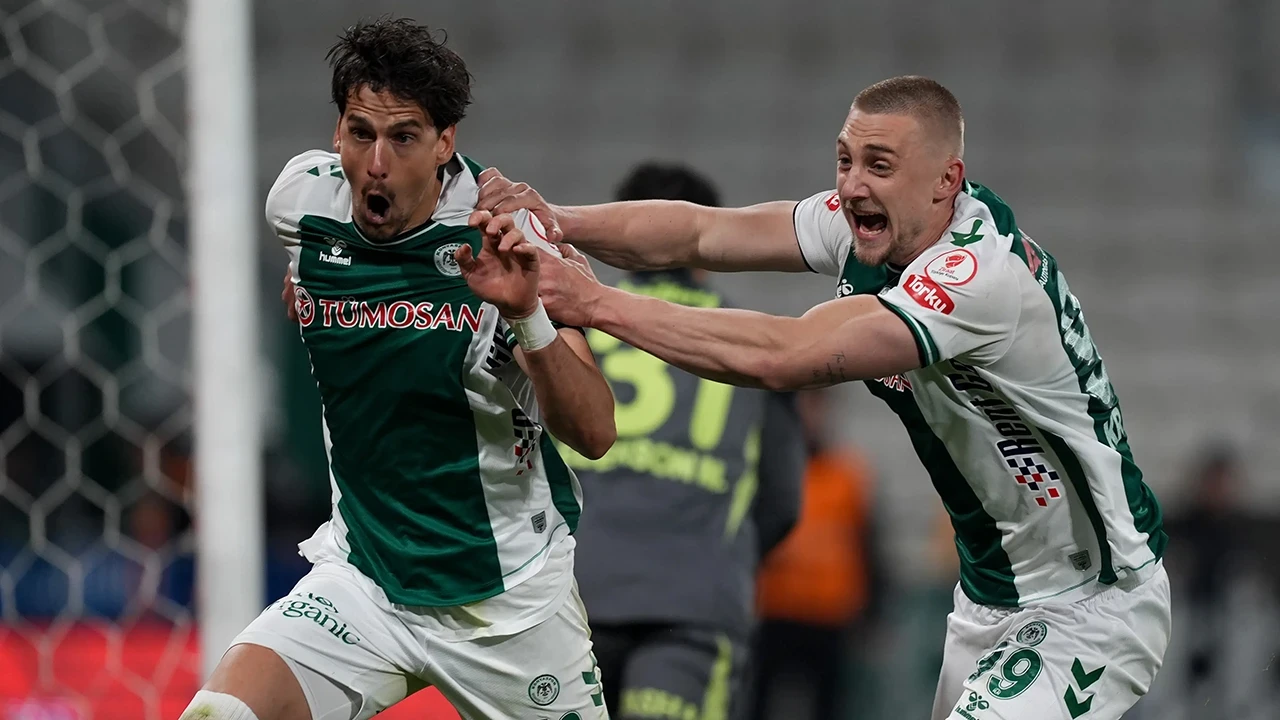 Konyaspor Jevtovic ile yollarını ayırdı