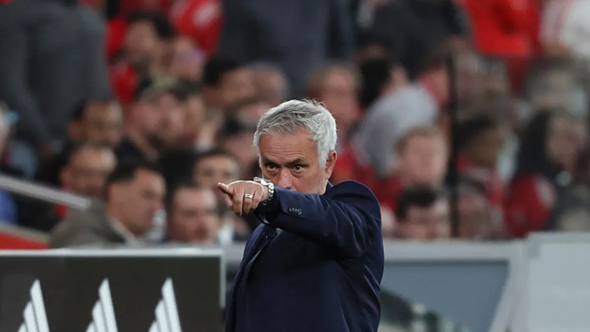 Mourinho gözünü Galatasaray’ın yıldızına dikti! Real Madrid’den sürpriz hamle...