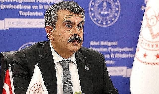 Yusuf Tekin duyurdu: Okullarda yeni dönem