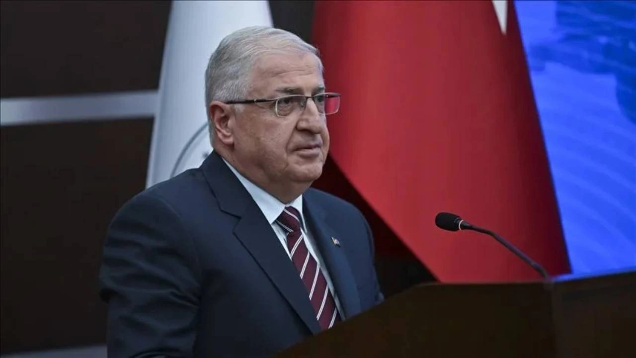Ankara'dan NATO öncesi stratejik açıklama! "ABD çekilmiyor, ittifak dönüşüyor"