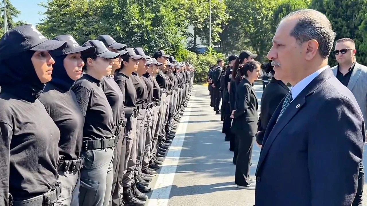 İstanbul Emniyet Müdürü Selami Yıldız, yeni polislere seslendi