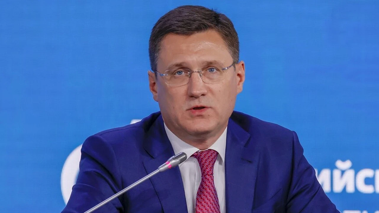 Rusya Başbakan Yardımcısı Novak: Piyasada yeterli miktarda yakıtımız var