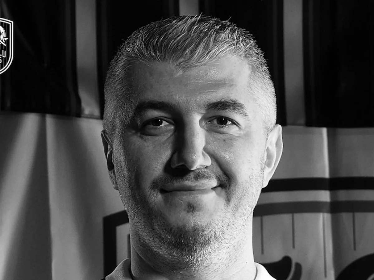 Anadolu Efes'in atletik performans antrenörü Serhat Güneş, vefat etti