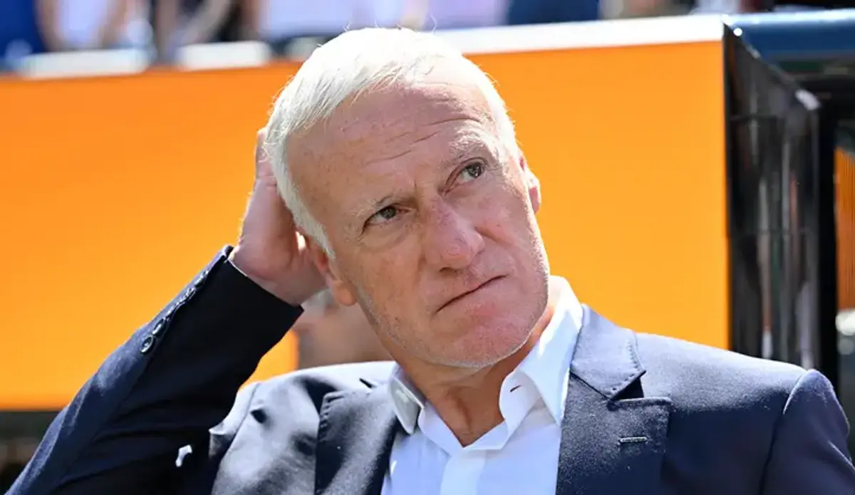 Didier Deschamps, Fransa Milli Takım kampından ayrıldı