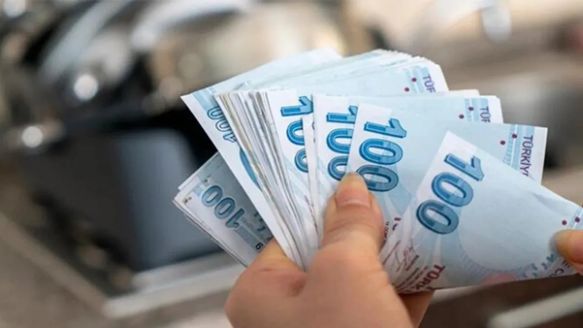 EMEKLİ MAAŞI 2026 SON DAKİKA | En düşük emekli aylığı TBMM’de: Fark ödemeleri ne zaman yatacak?