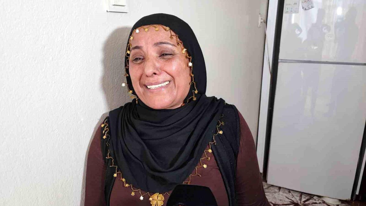 IBAN'ını verdiği için 7 yıl hapis cezası alan 17 yaşındaki kızın annesi gözyaşlarına boğuldu