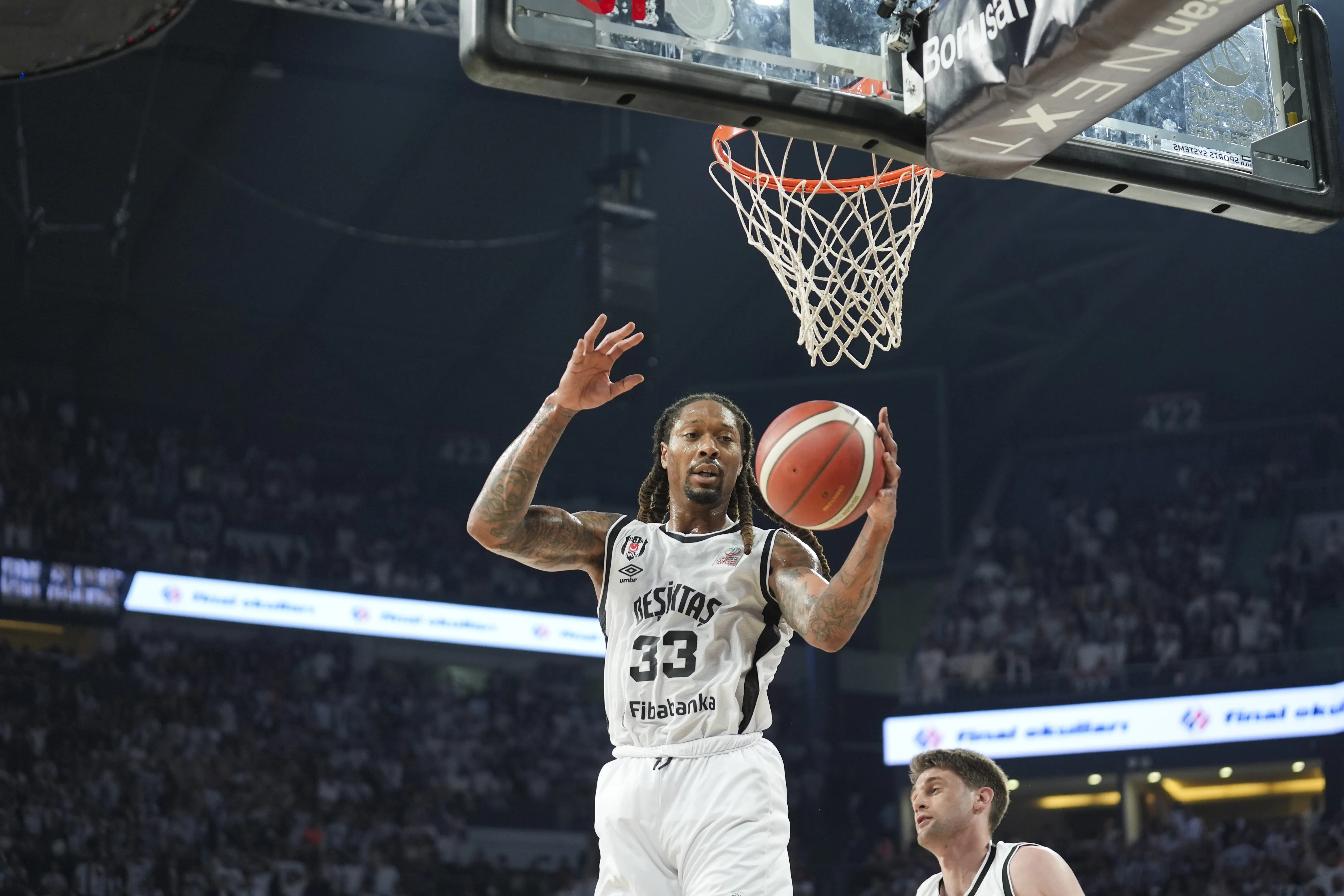 Trabzonspor Emanuel Terry'i kadrosuna kattı