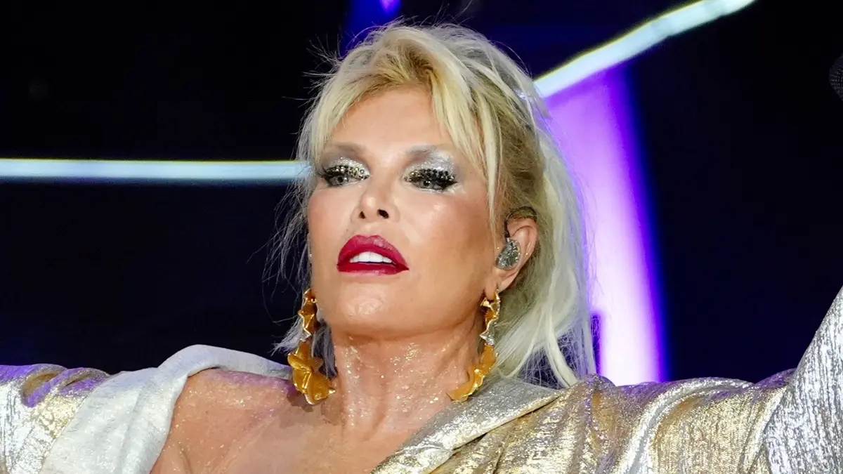 Ajda Pekkan'dan yürek burkan sözler: O kadar yalnızım ki...