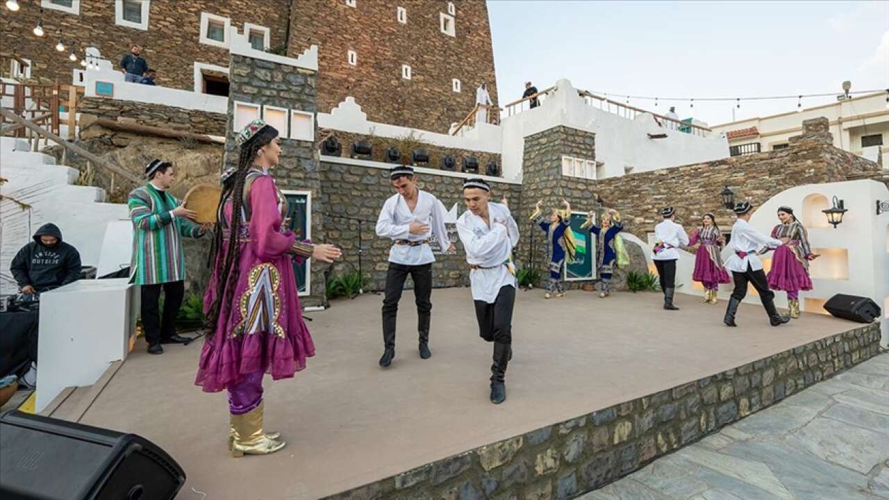 Özbekistan’ın simge danslarından "Andican polkası" dünya sahnesinde! Guinness Rekorlar Kitabı’na girdi