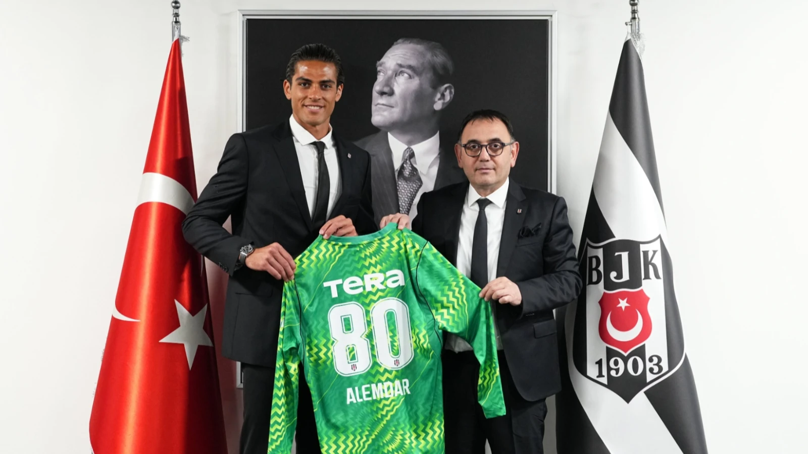 Doğan Alemdar'ın Beşiktaş'taki forma numarası belli oldu
