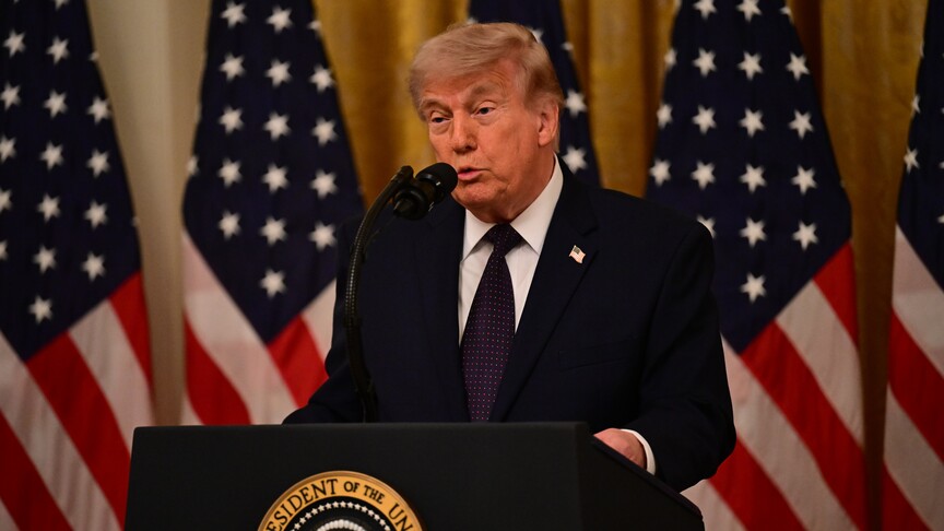 Trump, İsrail'in İran'a "küçük çaplı" saldırısına karşı çıkmayabileceğini söyledi