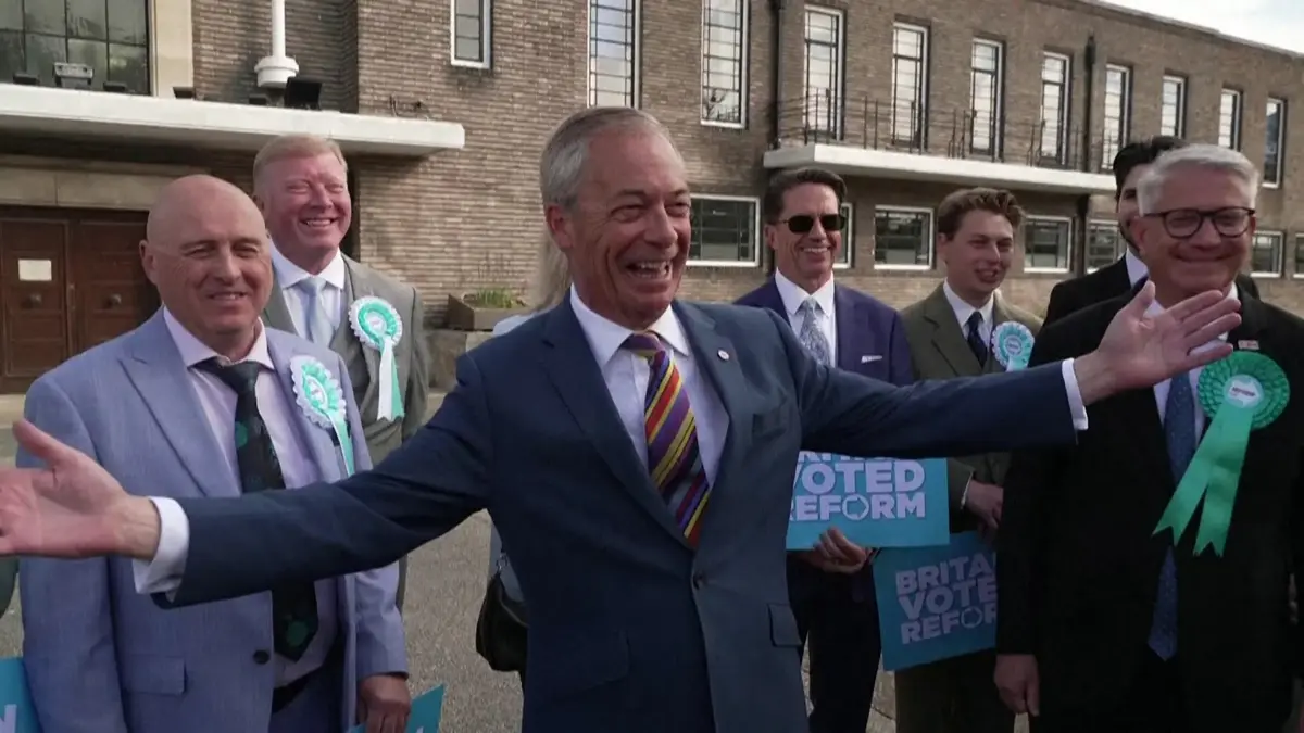 Birleşik Krallık'ta yeni siyasi deprem: FARAGE ETKİSİ
